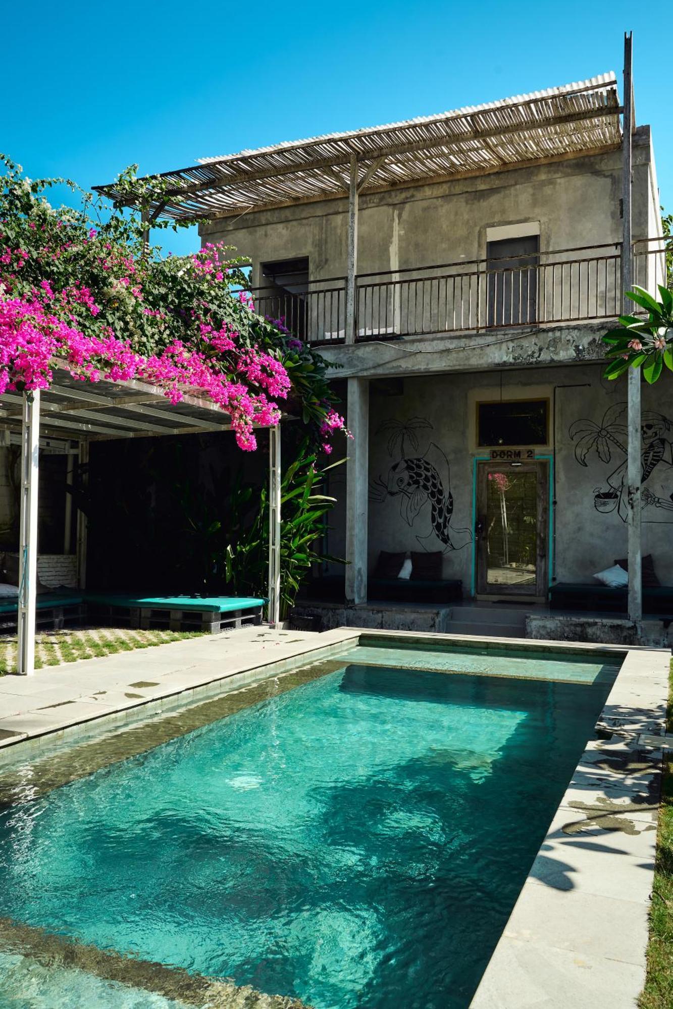 Lotide Surf Camps Lombok Vandrarhem Kuta  Exteriör bild